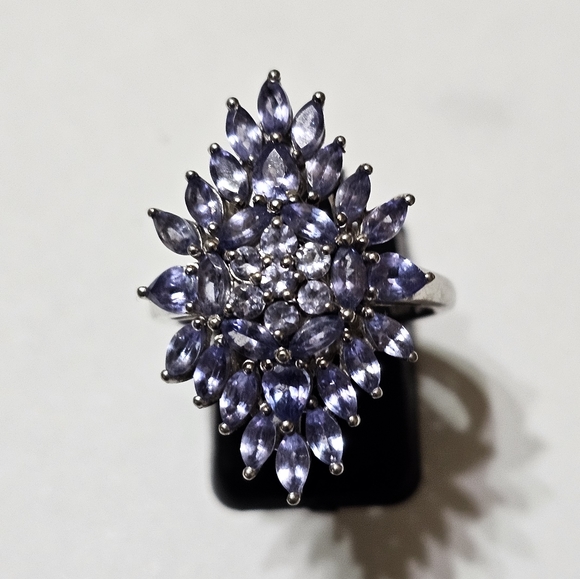 Genuine 4.35 Carat Tanzanite Cluster Ring in Sterling Silver Size 8 😍 - Picture 5 of 11
